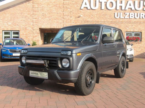 Lada Niva 4x4 61 kW image number 3