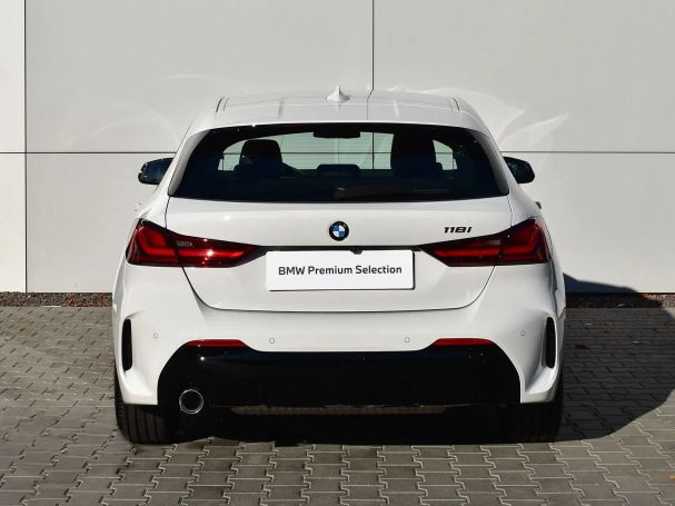 BMW 118i M Sport 100 kW image number 6