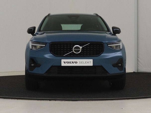 Volvo XC40 B3 Plus Dark 120 kW image number 8