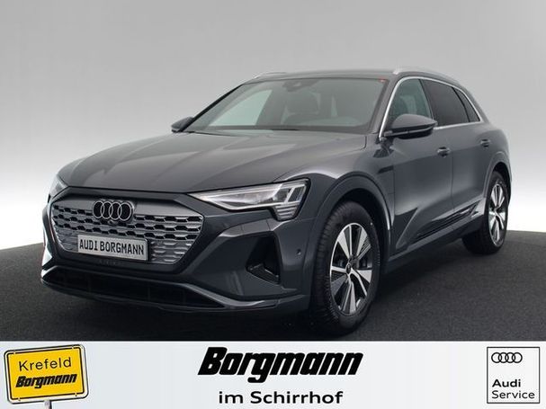 Audi Q8 50 quattro e-tron Advanced 250 kW image number 1