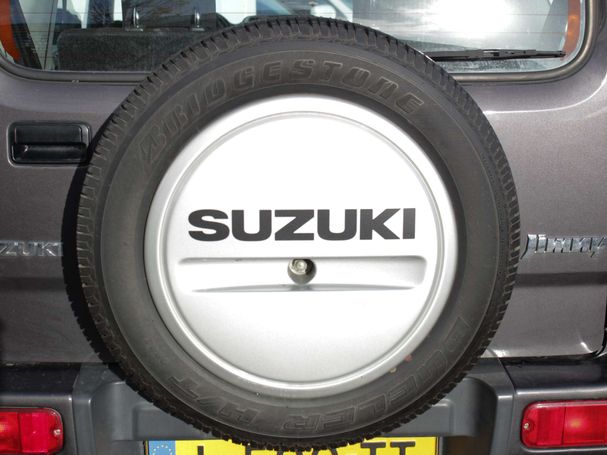 Suzuki Jimny 1.3 Exclusive 63 kW image number 17