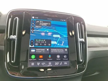 Car image 37