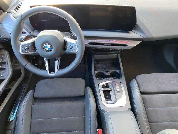 BMW 120i 131 kW image number 11