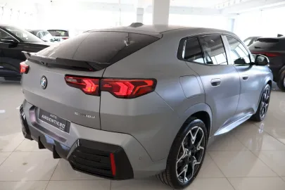 Car image 50