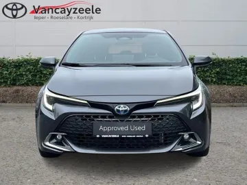 Car image 2