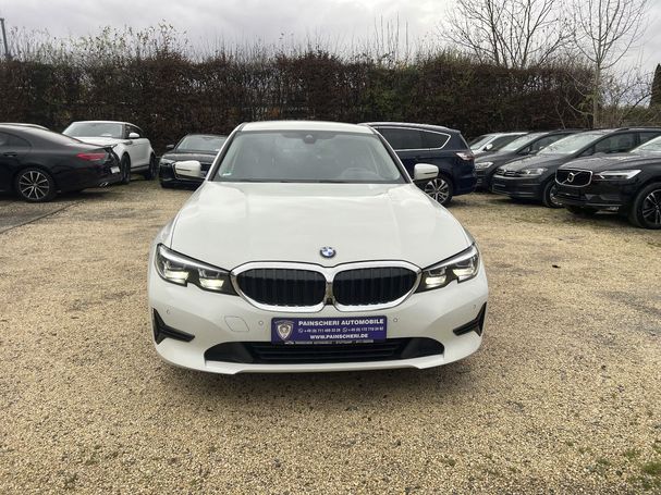 BMW 318d Advantage 110 kW image number 1