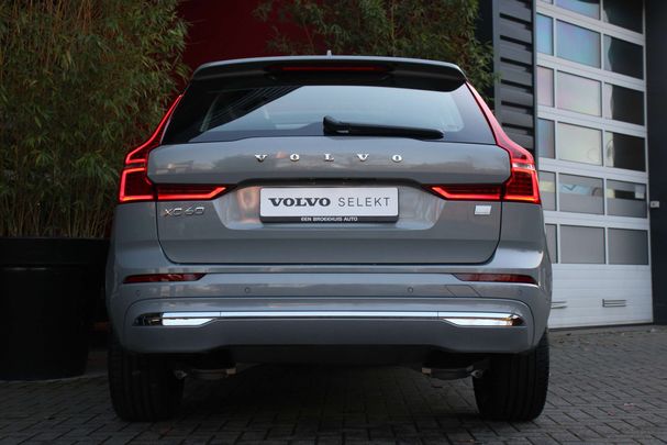 Volvo XC60 T6 Recharge AWD Ultimate 257 kW image number 15