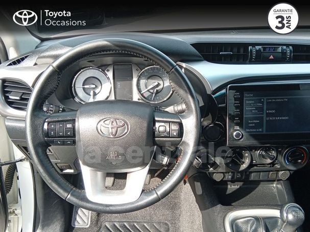 Toyota Hilux D Cab 2.4 4D 4WD 110 kW image number 21