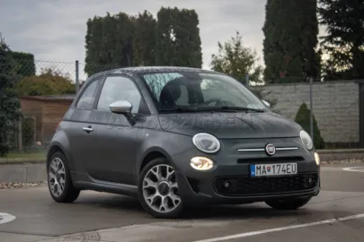 Car image 2