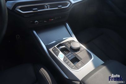 Car image 41