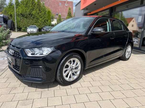 Audi A1 30 TFSI Sportback Advanced 81 kW image number 1