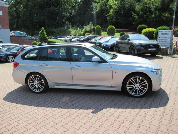 BMW 320d Touring xDrive 140 kW image number 4