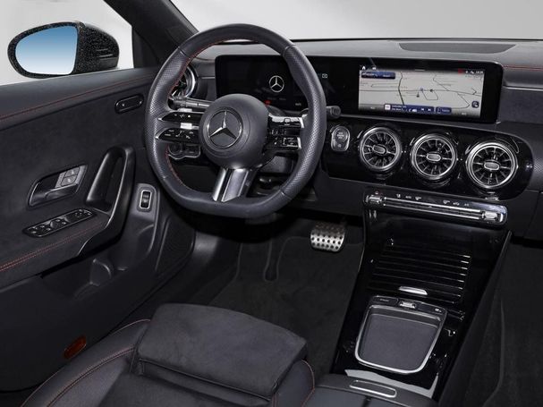 Mercedes-Benz CLA 180 100 kW image number 3