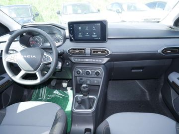 Car image 17