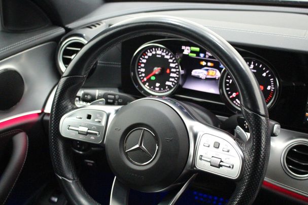 Mercedes-Benz E 300 de T 225 kW image number 14