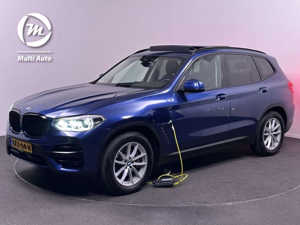 BMW X3 xDrive30e Sport 216 kW image number 1