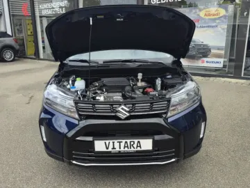 Car image 26