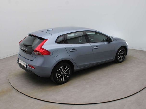 Volvo V40 T2 90 kW image number 9