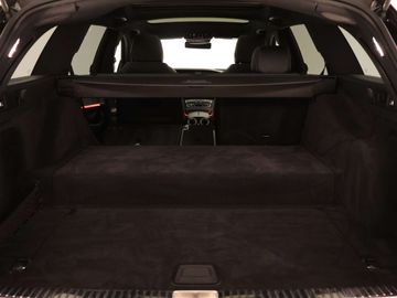 Car image 38