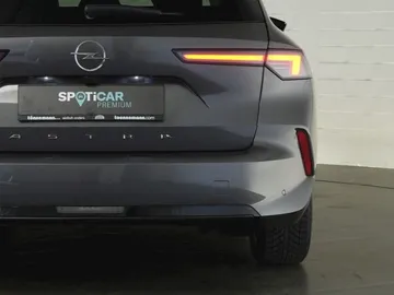 Car image 33