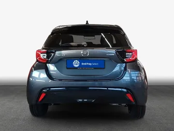 Car image 5