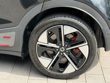 Car image 49