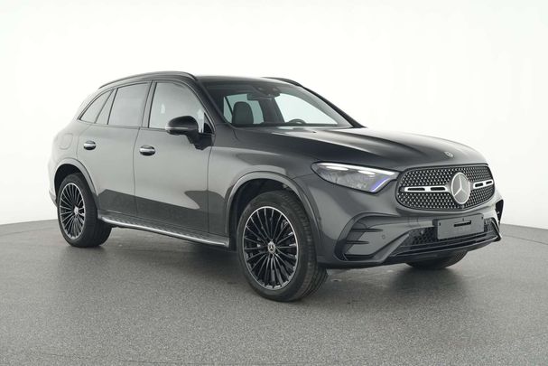 Mercedes-Benz GLC 300 e AMG Line 4Matic 230 kW image number 2