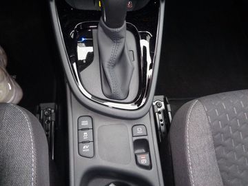 Car image 15