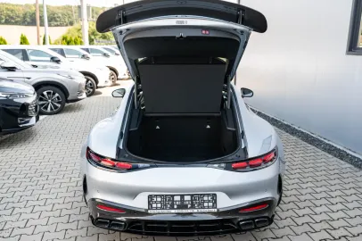 Car image 38