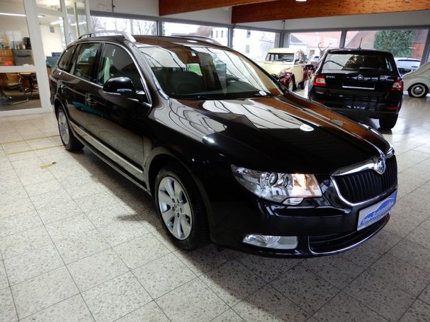 Skoda Superb Combi 1.4 TSI Elegance 92 kW image number 2