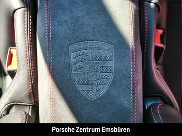 Car image 36