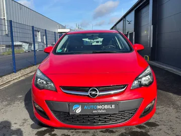 Car image 3