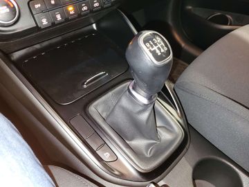 Car image 31