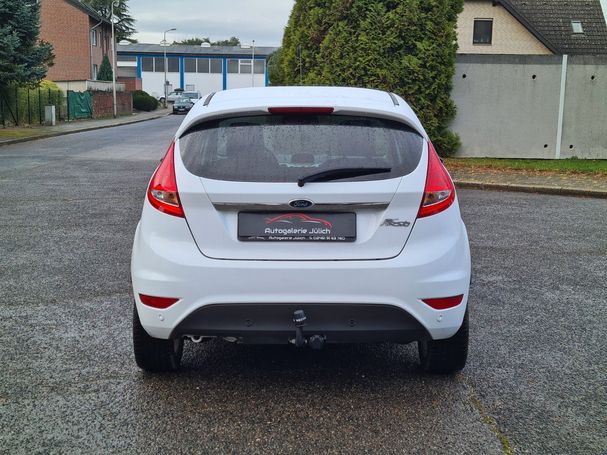 Ford Fiesta 1.4 Titanium 71 kW image number 4