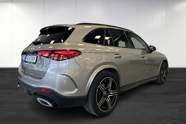 Mercedes-Benz GLC 300 e AMG 4Matic 233 kW image number 7