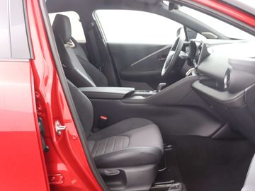 Car image 30