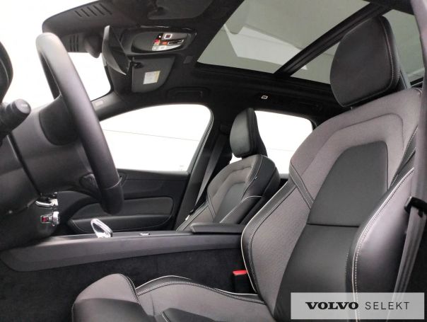 Volvo XC60 145 kW image number 9