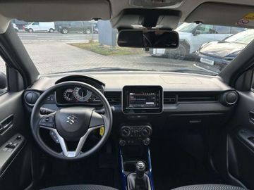 Car image 12