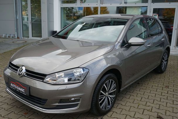 Volkswagen Golf 1.2 TSI Allstar 81 kW image number 1