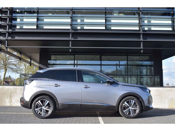 Peugeot 3008 Hybrid e-EAT8 165 kW image number 4