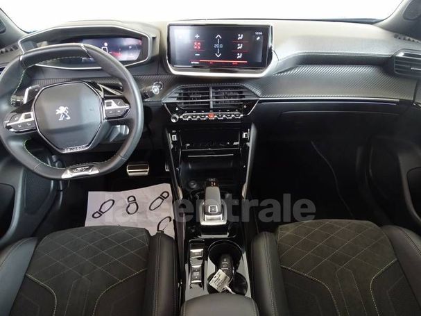 Peugeot 2008 PureTech 130 96 kW image number 6