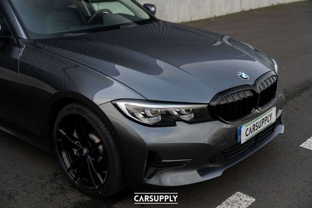 BMW 330e M 215 kW image number 7