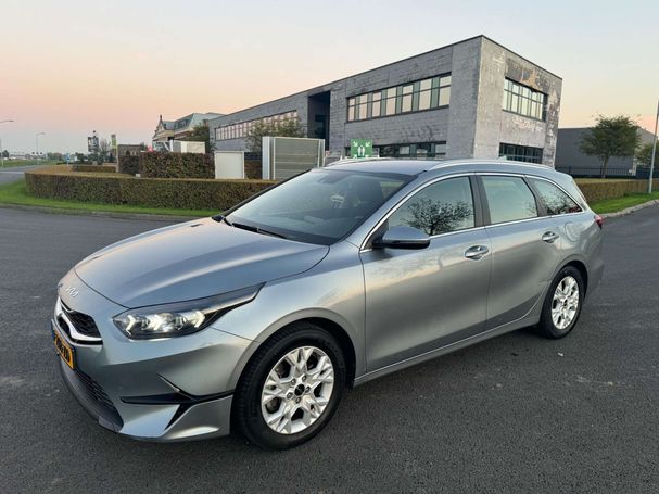 Kia Ceed Sportswagon 1.5 T-GDI Line 118 kW image number 2