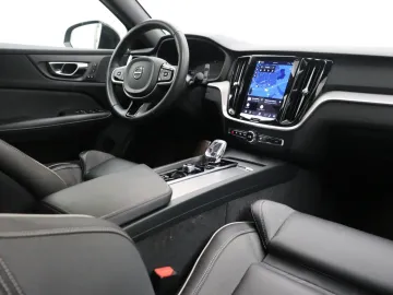 Car image 34