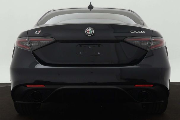 Alfa Romeo Giulia 2.0 Veloce 206 kW image number 3