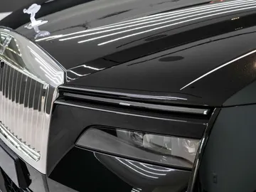 Car image 32