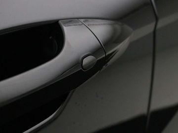 Car image 39