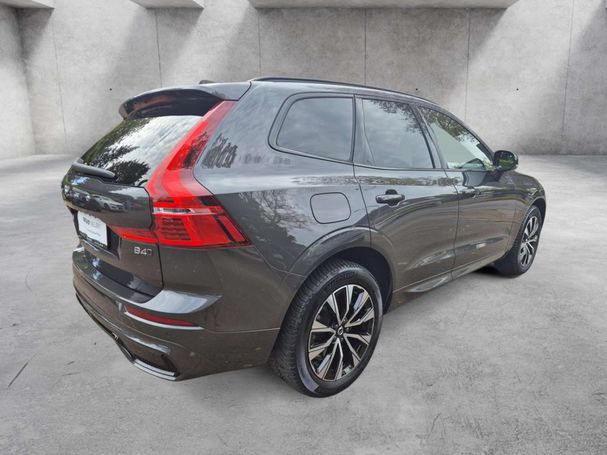 Volvo XC60 B4 AWD Geartronic Plus 145 kW image number 4