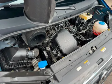 Car image 42