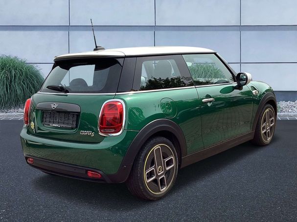 Mini Cooper SE M 135 kW image number 3